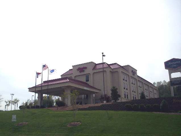 Hampton Hotel 3*